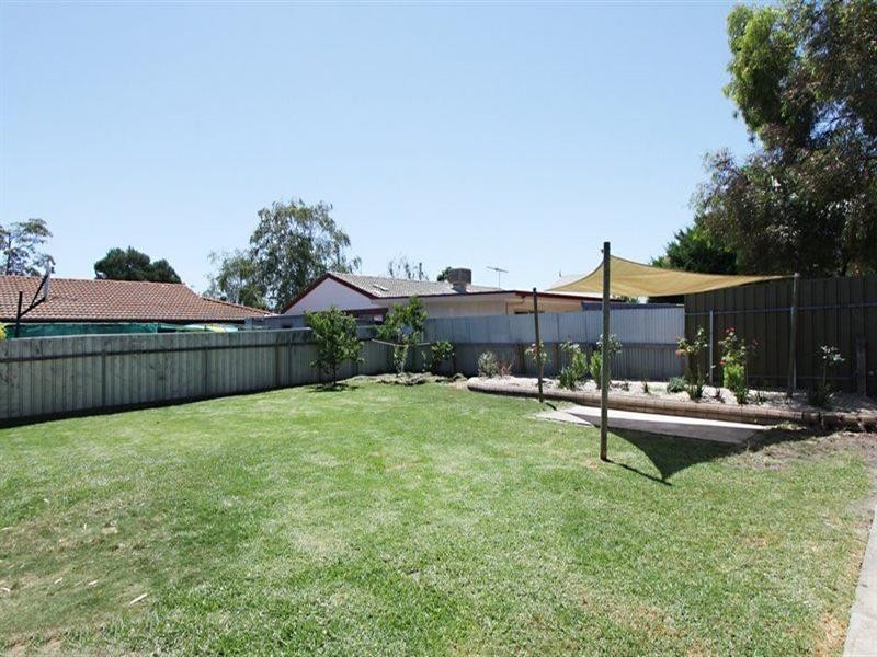 11 Leonis Avenue, Hope Valley SA 5090