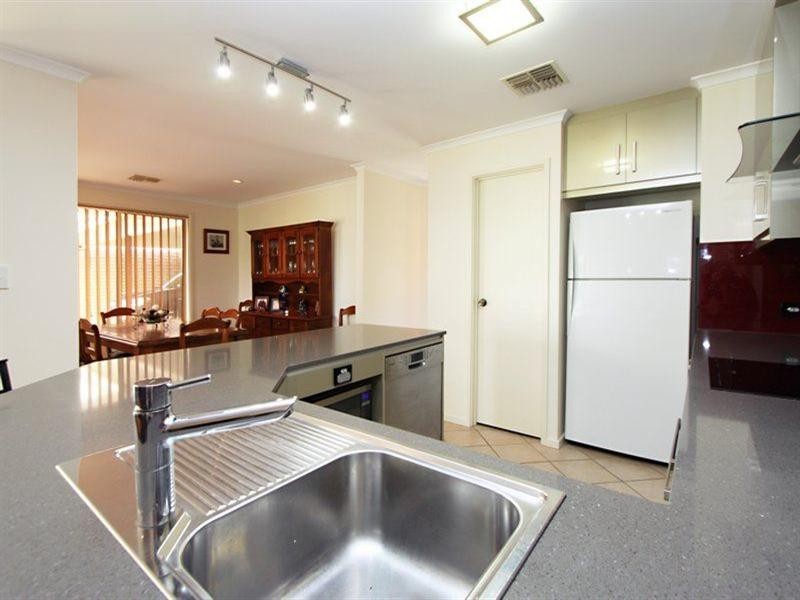 37 Burdekin Avenue, Hillcrest SA 5086