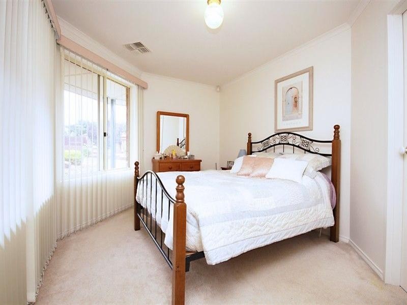 2 Charles Way, Hillbank SA 5112