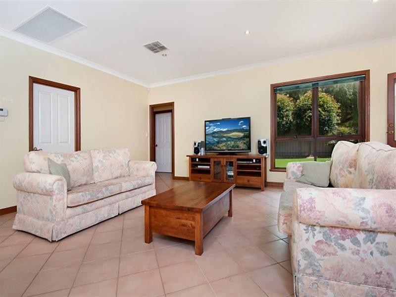 1 Cann Close, Felixstow SA 5070