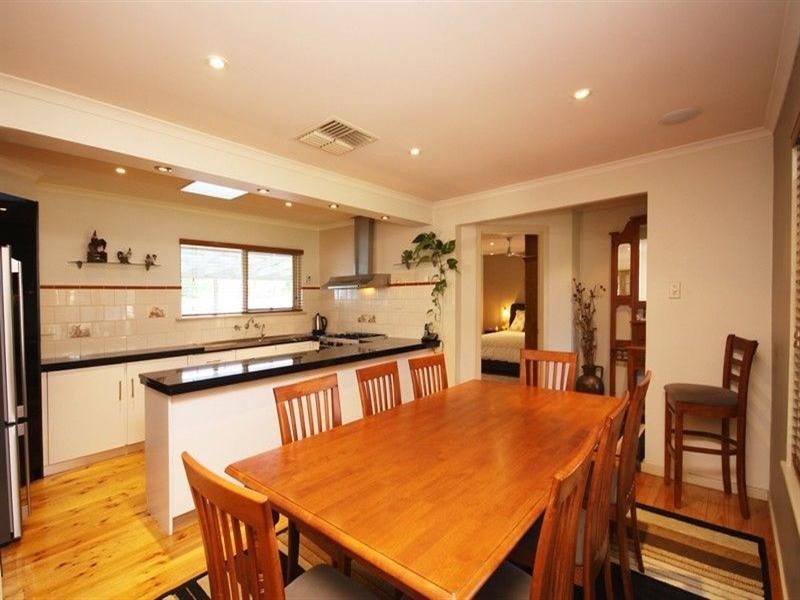 5 Nowra Street, Redwood Park SA 5097