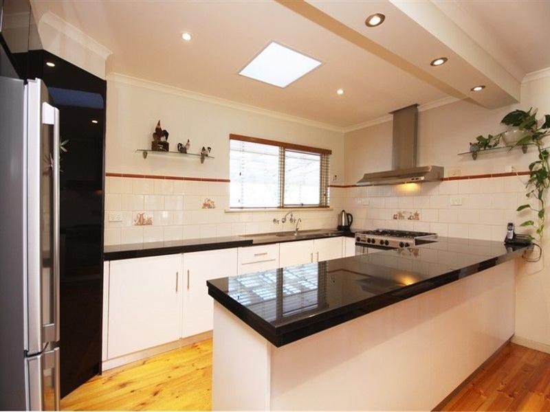 5 Nowra Street, Redwood Park SA 5097