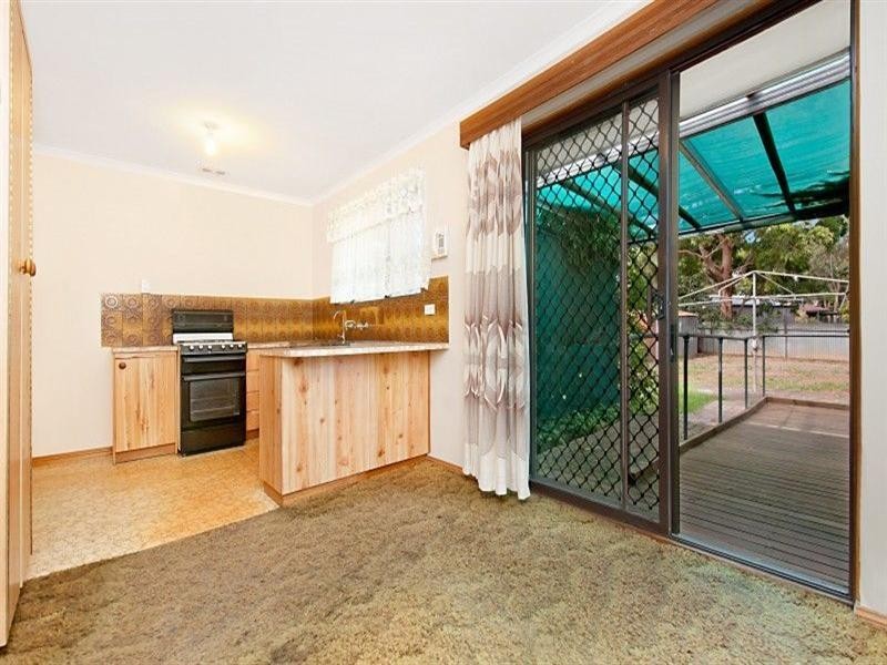 2 The Pines Grove, Paralowie SA 5108