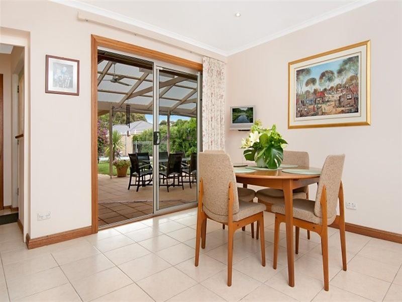 30 Russell Road, Athelstone SA 5076