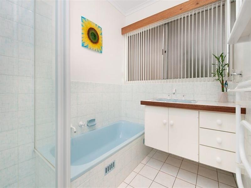 30 Russell Road, Athelstone SA 5076