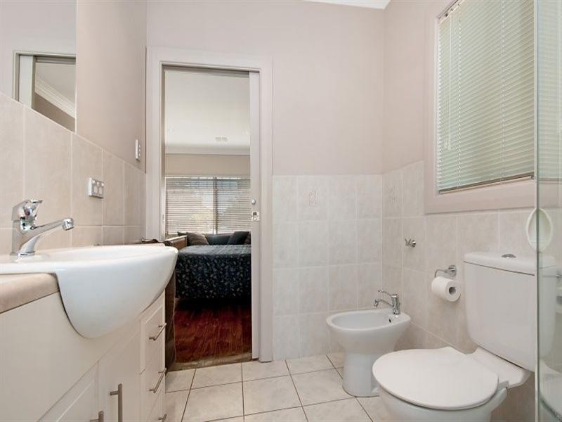 16 Vincent Avenue, Athelstone SA 5076
