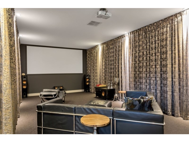 18 Woods View, Craigburn Farm SA 5051