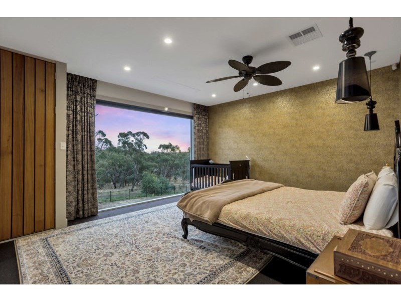 18 Woods View, Craigburn Farm SA 5051