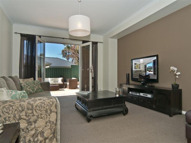 8 Gangell Court, Williamstown SA 5351