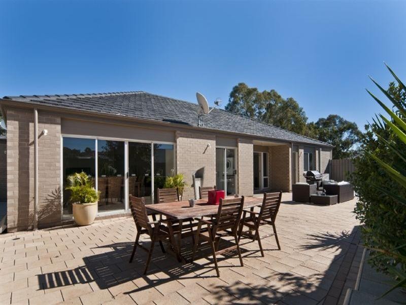 8 Gangell Court, Williamstown SA 5351