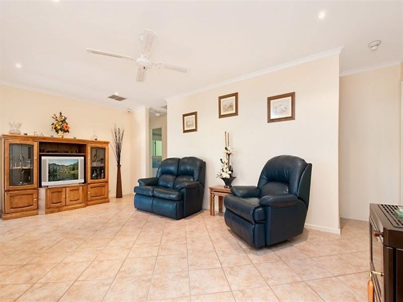 141 Range Rd South, Houghton SA 5131