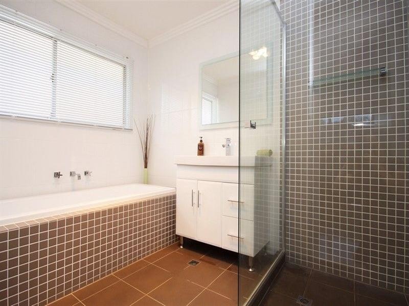5 Kurrajong Street, Surrey Downs SA 5126