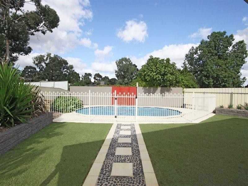 5 Kurrajong Street, Surrey Downs SA 5126
