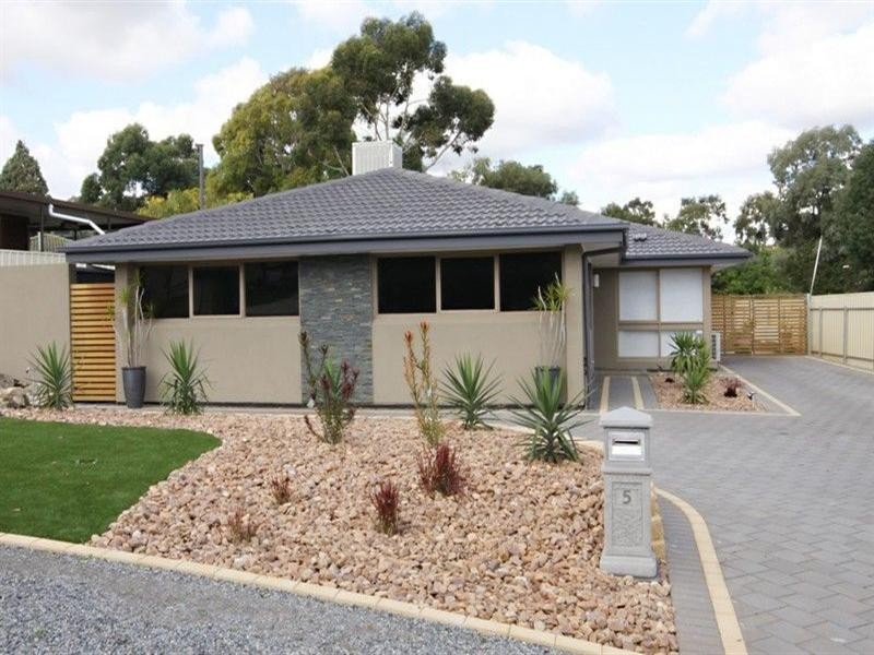5 Kurrajong Street, Surrey Downs SA 5126