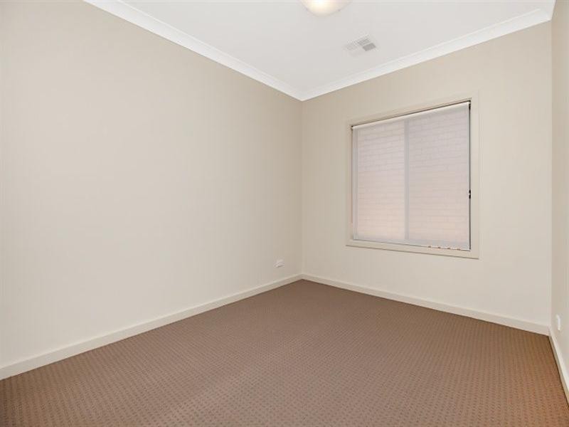 9 Flinders Street, Hillcrest SA 5086