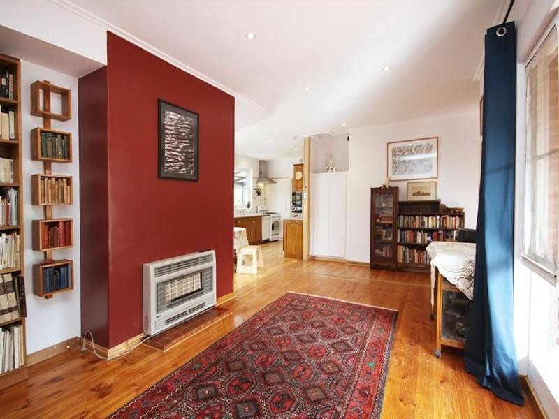 4 Guildford Street, Clearview SA 5085