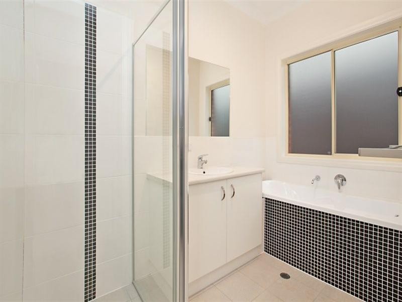 73a Redward Avenue, Greenacres SA 5086