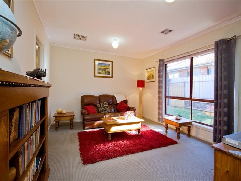 8 McEwin Court, Enfield SA 5085