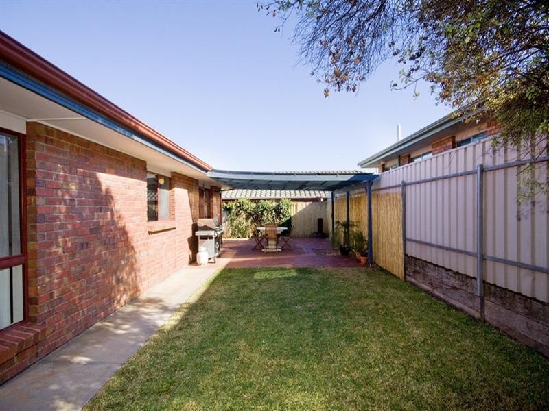 8 McEwin Court, Enfield SA 5085