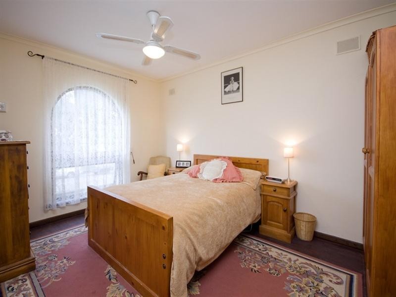 8 Alva Street, Para Vista SA 5093