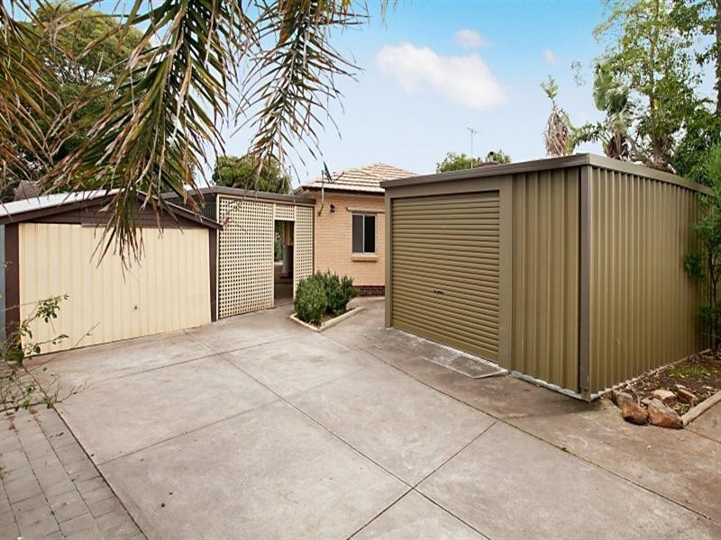 23 Somerset Avenue, Clearview SA 5085