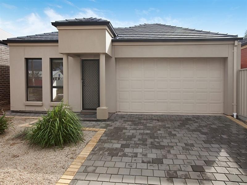 32 Ramsay Avenue, Hillcrest SA 5086