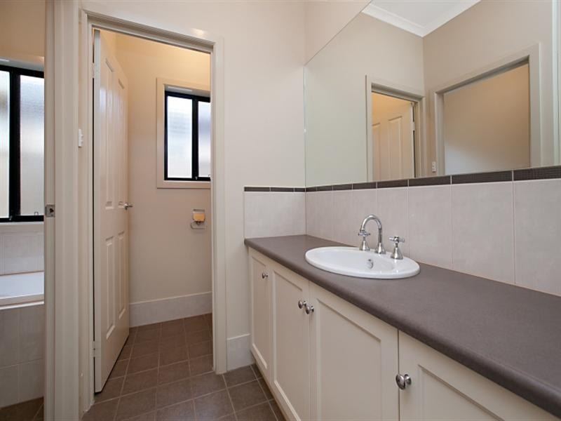 32 Ramsay Avenue, Hillcrest SA 5086