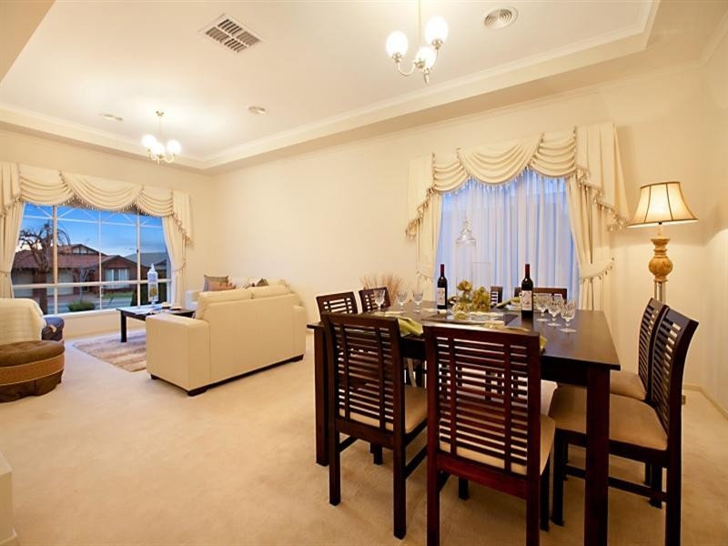 101 RM Williams Drive, Walkley Heights SA 5098