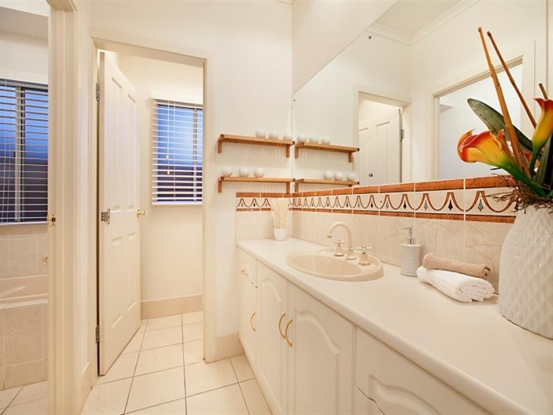 101 RM Williams Drive, Walkley Heights SA 5098