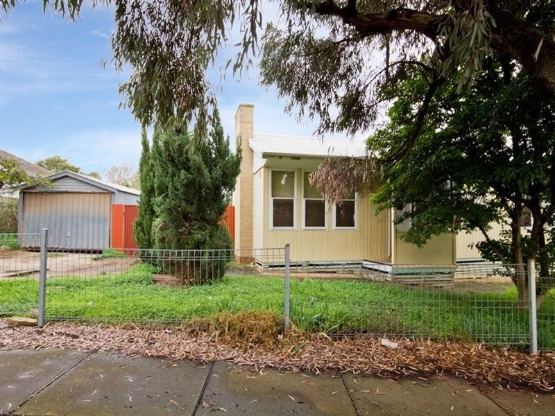 17 Alderney Avenue, Clearview SA 5085