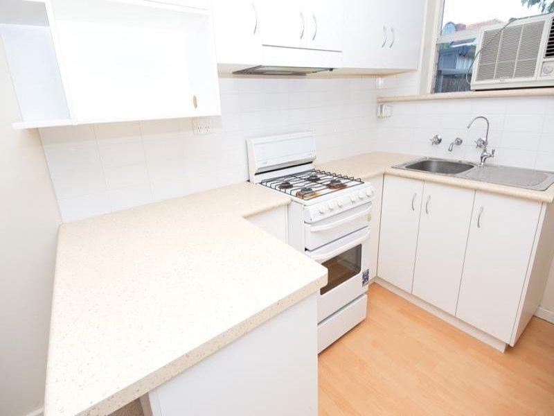 Unit 1/16 Pauls Drive, Valley View SA 5093