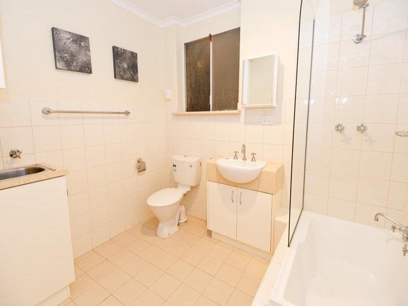 Unit 1/16 Pauls Drive, Valley View SA 5093
