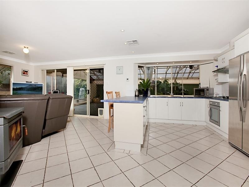 6 Slate Court, Walkley Heights SA 5098