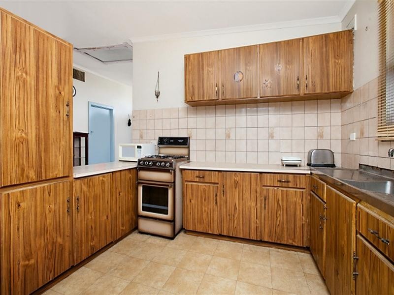 46 Newton Road, Campbelltown SA 5074