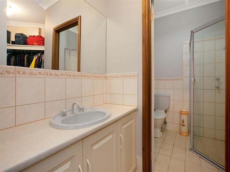 15 Beaufort Avenue, Golden Grove SA 5125