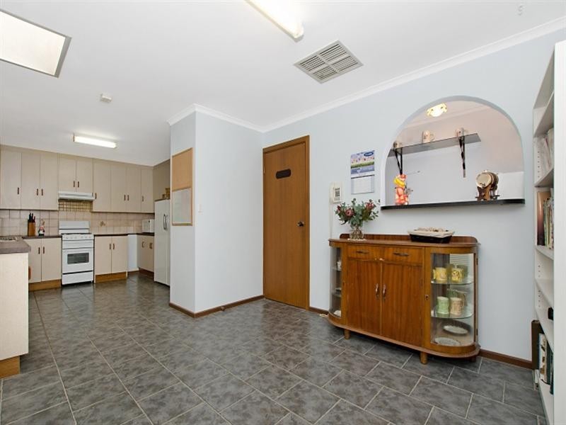 7 Quinton Court, Wynn Vale SA 5127