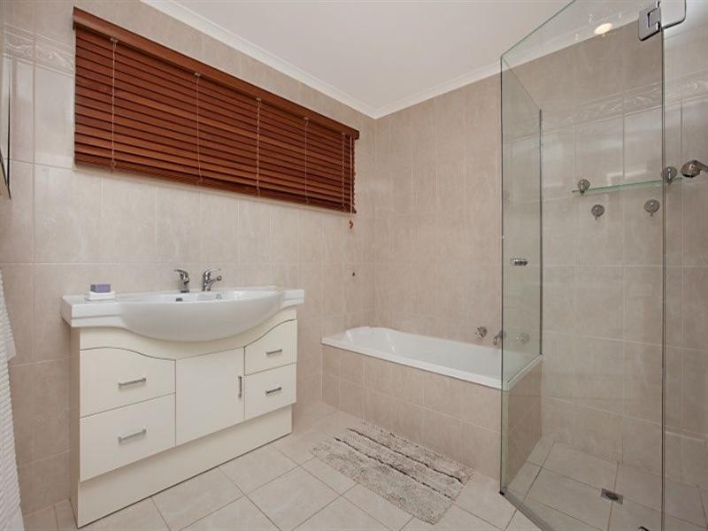 2 Duncan Crescent, Highbury SA 5089