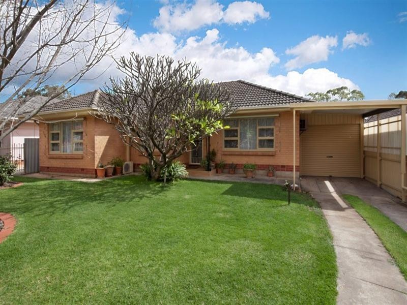 8 Colleen Street, Rostrevor SA 5073