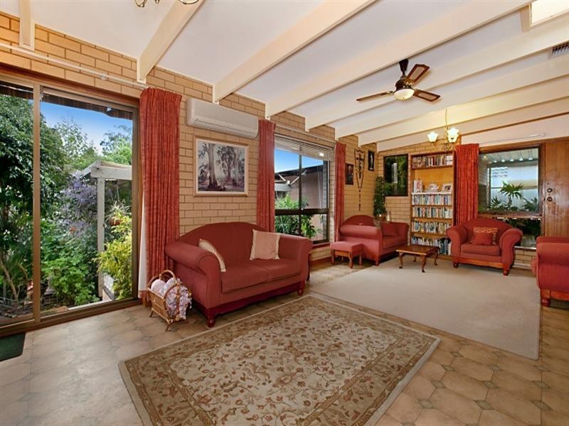 8 Colleen Street, Rostrevor SA 5073