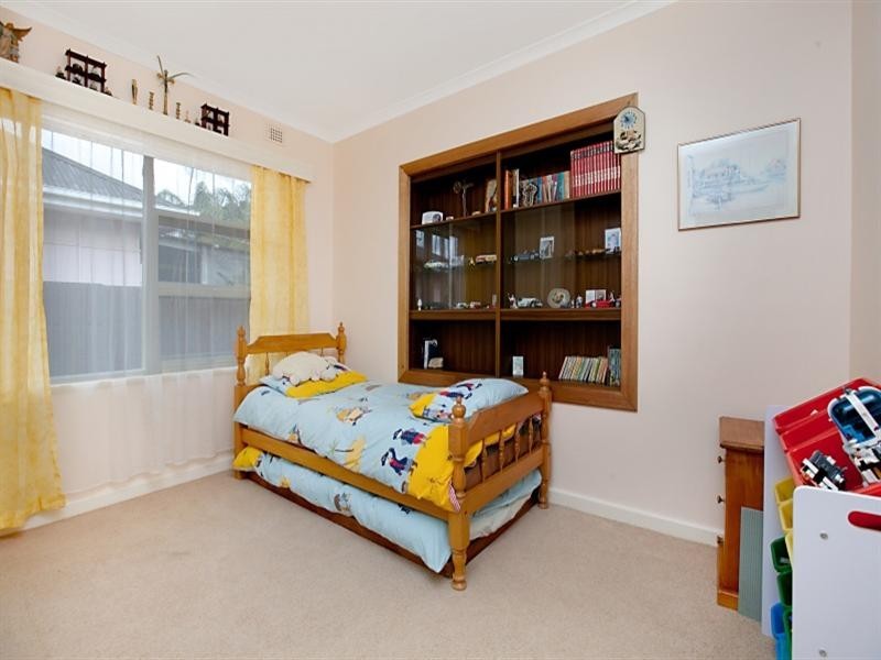 8 Colleen Street, Rostrevor SA 5073