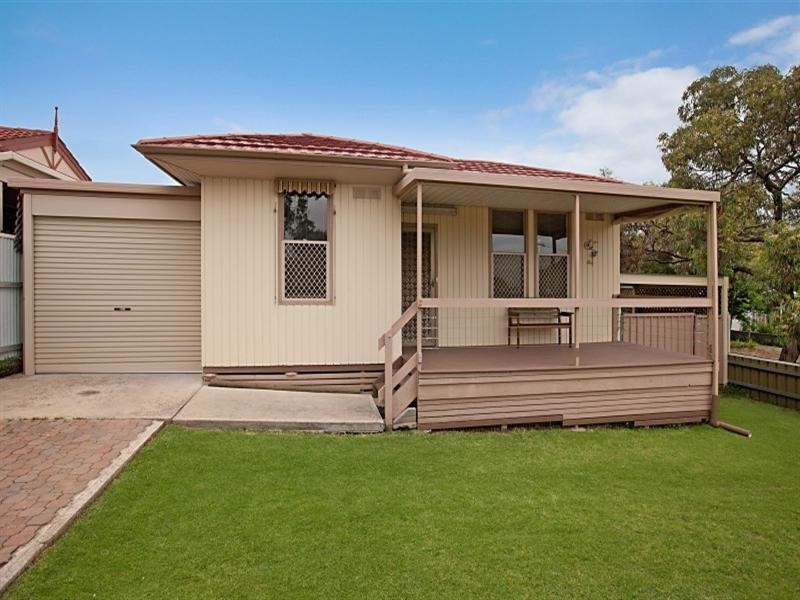 4 Southbury Crescent, Enfield SA 5085