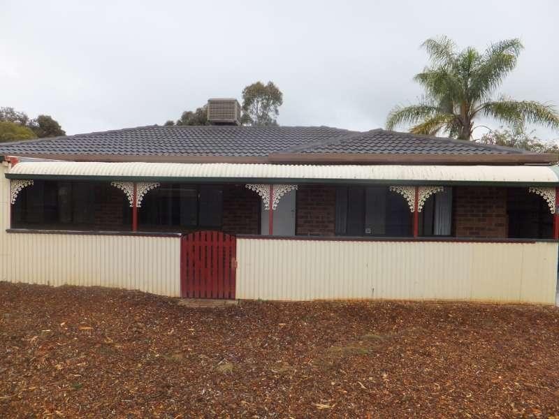 5 Rustic Grove, Andrews Farm SA 5114