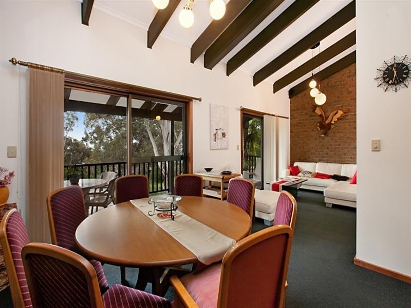 19 Banksia Crescent, Athelstone SA 5076