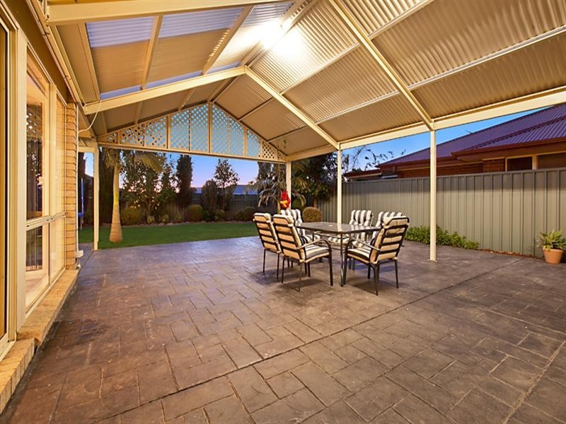 88 RM Williams Drive, Walkley Heights SA 5098