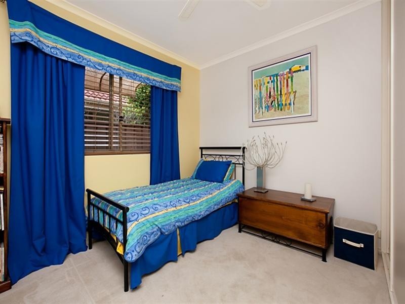 8 Woodland Drive, Oakden SA 5086