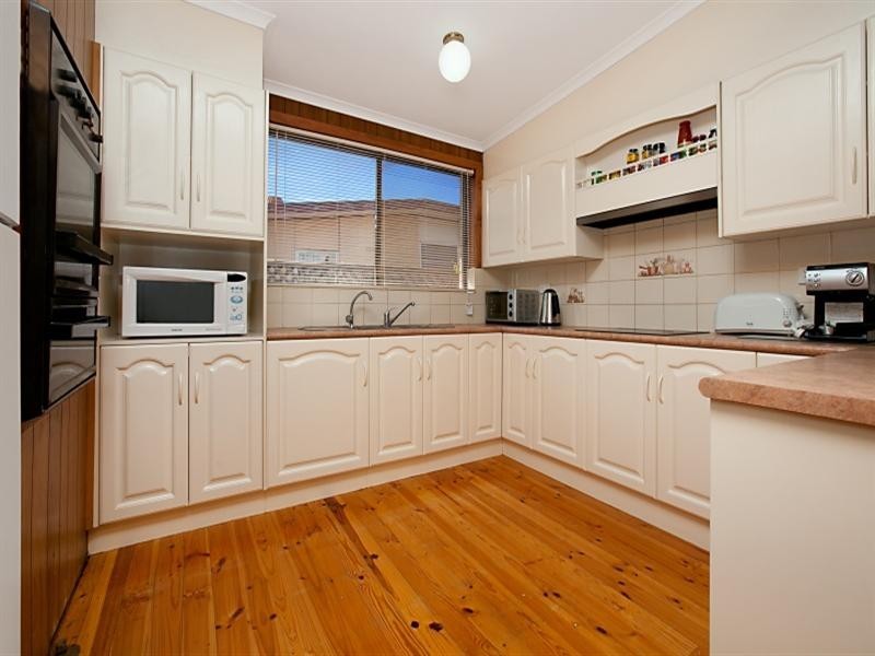 9 Ajax Court, Para Vista SA 5093