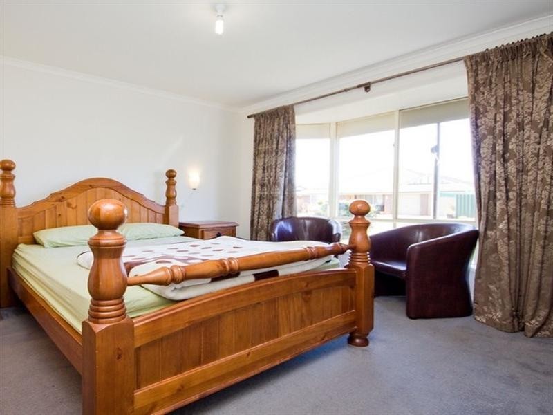 18a Bentley Drive, Holden Hill SA 5088