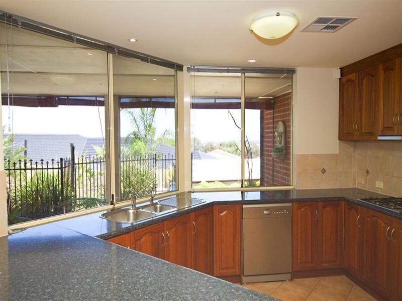 6 Portview Road, Gulfview Heights SA 5096