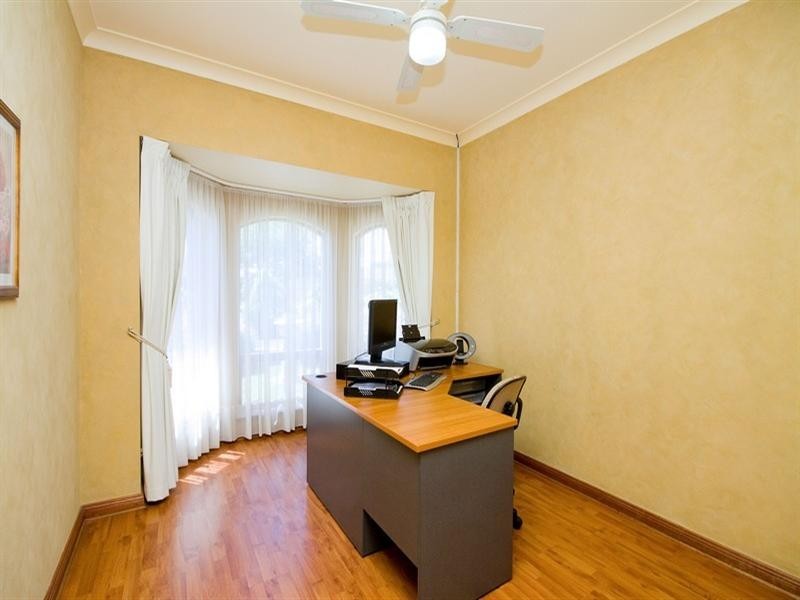 6 Portview Road, Gulfview Heights SA 5096