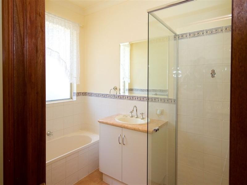 6 Portview Road, Gulfview Heights SA 5096